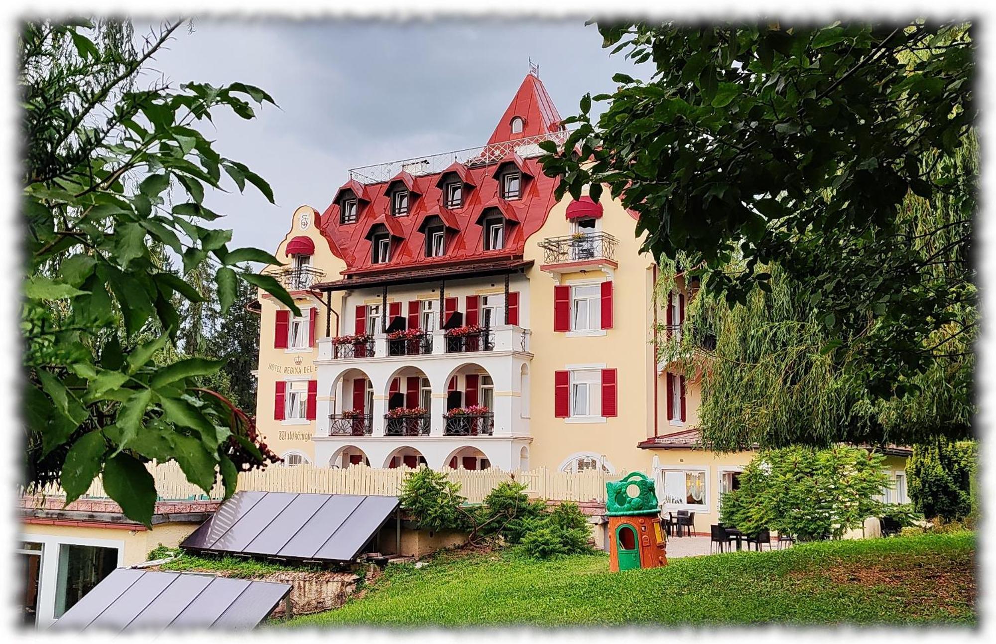 Hotel Regina Del Bosco Ronzone Exterior photo